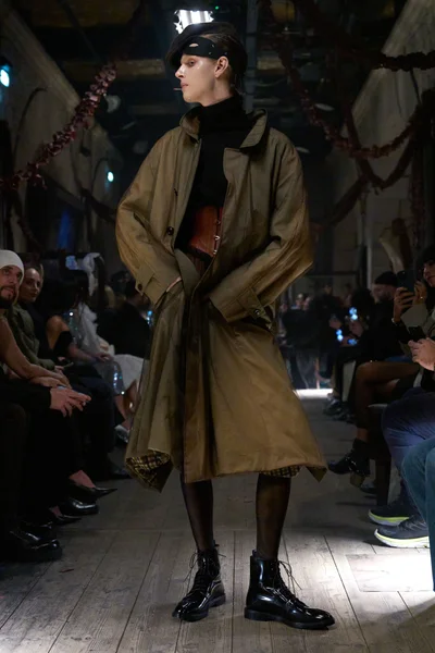 Look 5